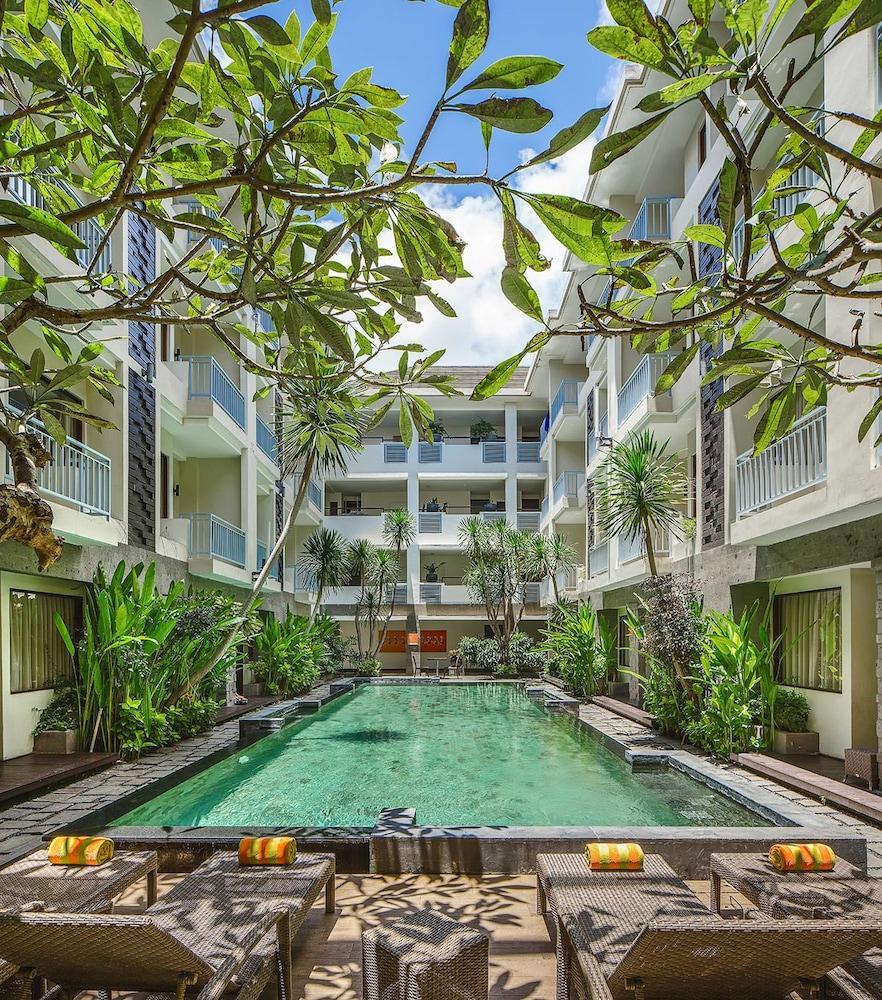 Bloo Bali Hotel Kuta Lombok Εξωτερικό φωτογραφία