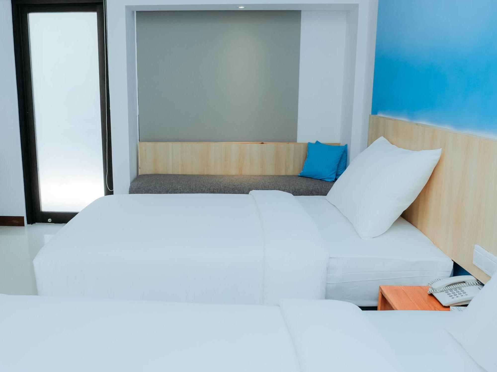 Bloo Bali Hotel Kuta Lombok Εξωτερικό φωτογραφία