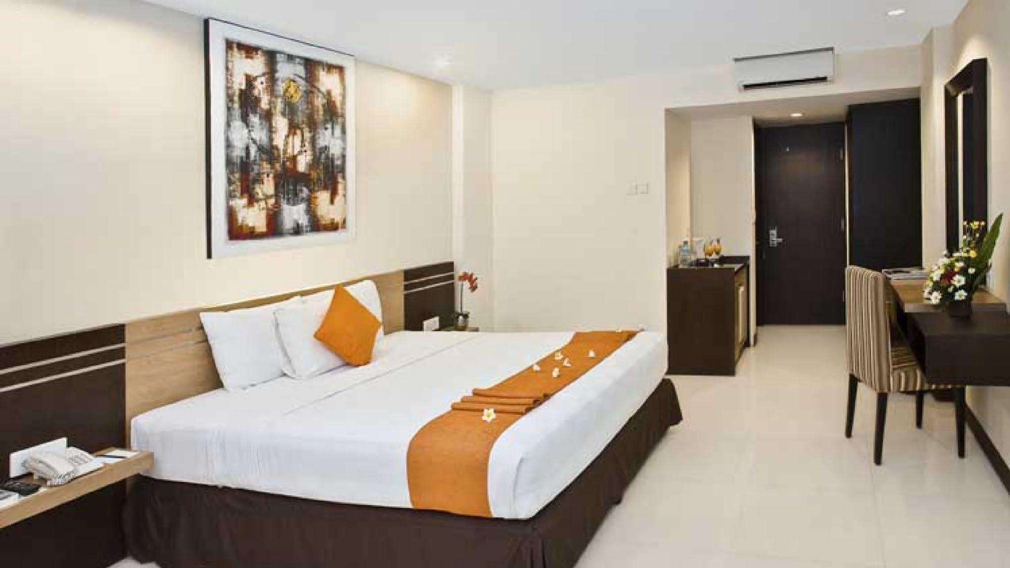 Bloo Bali Hotel Kuta Lombok Εξωτερικό φωτογραφία